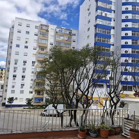 Flat Near Marina And Appartement