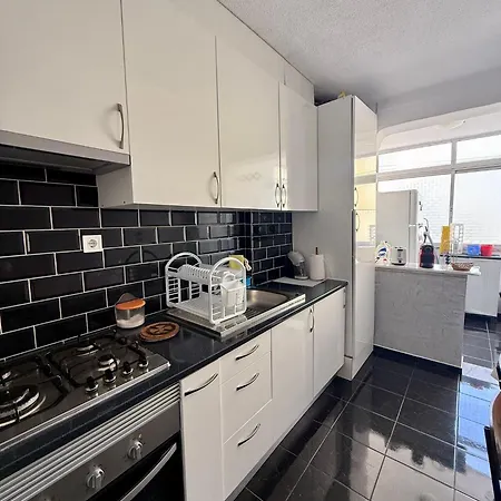 Appartement Flat Near Marina And *